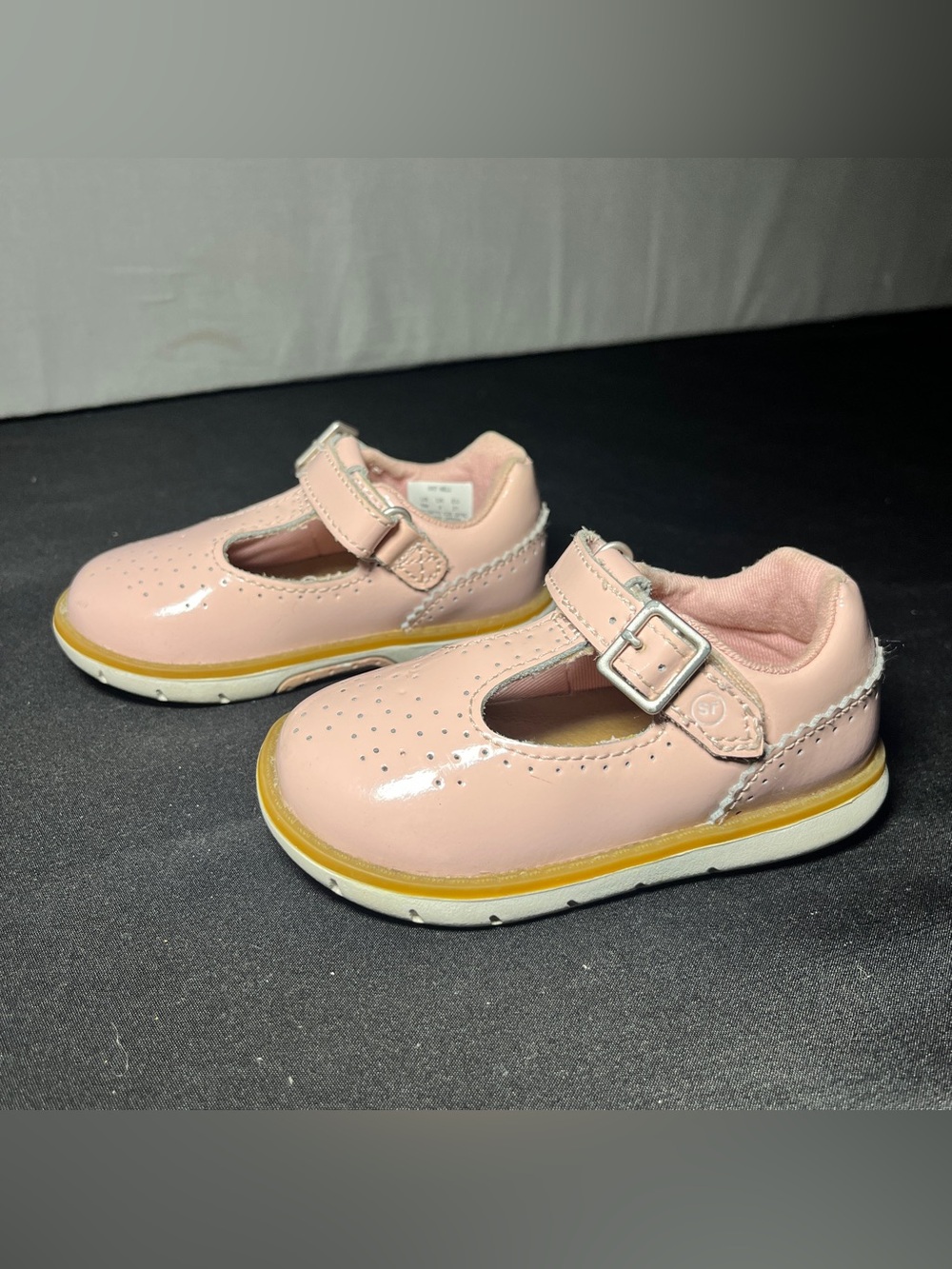 Stride Rite Pink Patent Mary Jane Shoes with Buckle Size 5